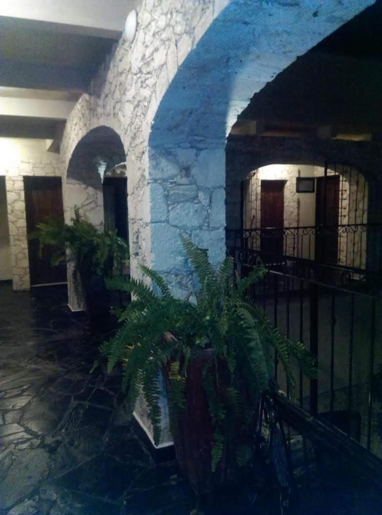 Hotel Don Faustino Bernal Extérieur photo